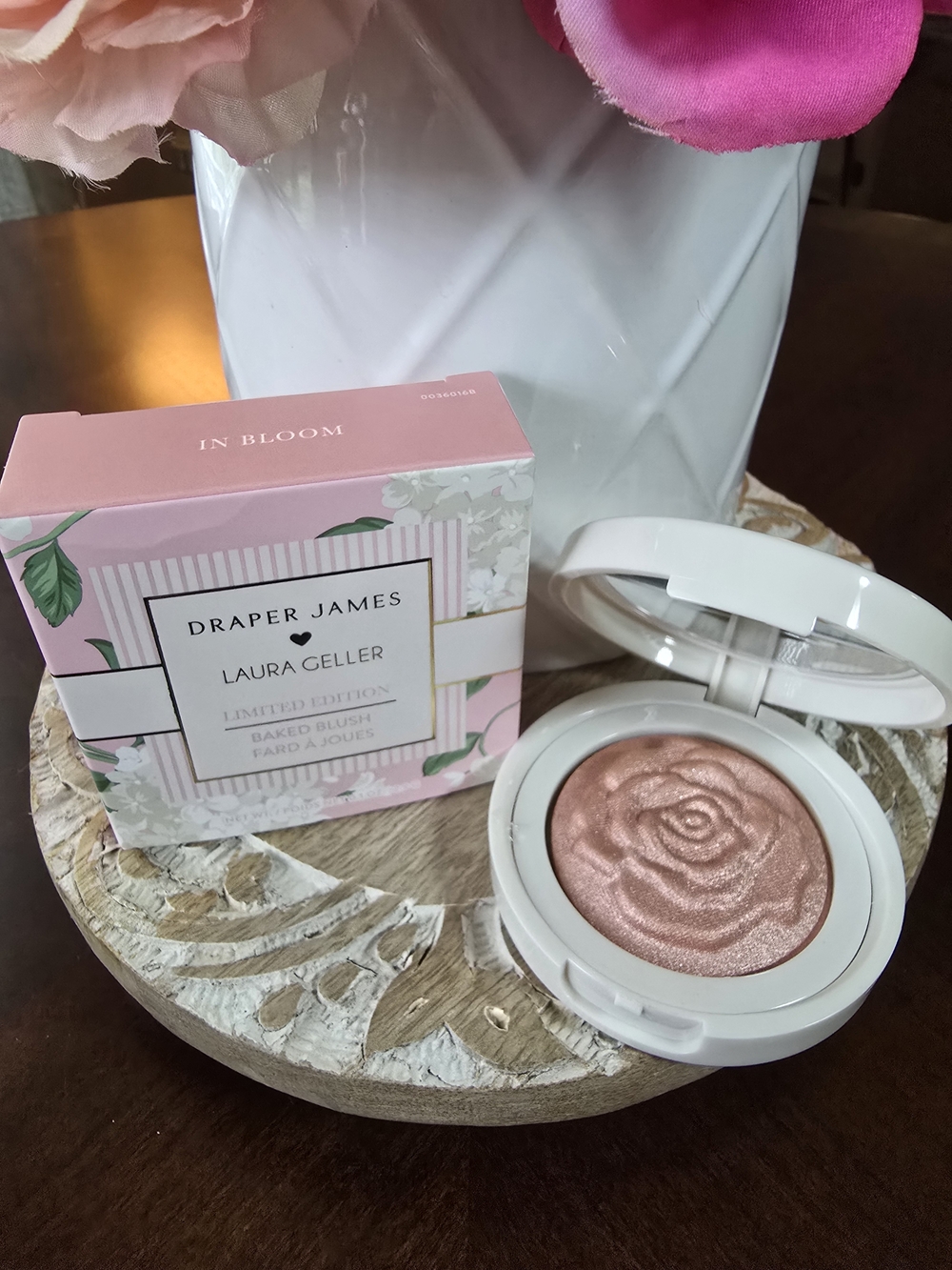 Draper James & Laura Geller Baked Blush Shade In Bloom